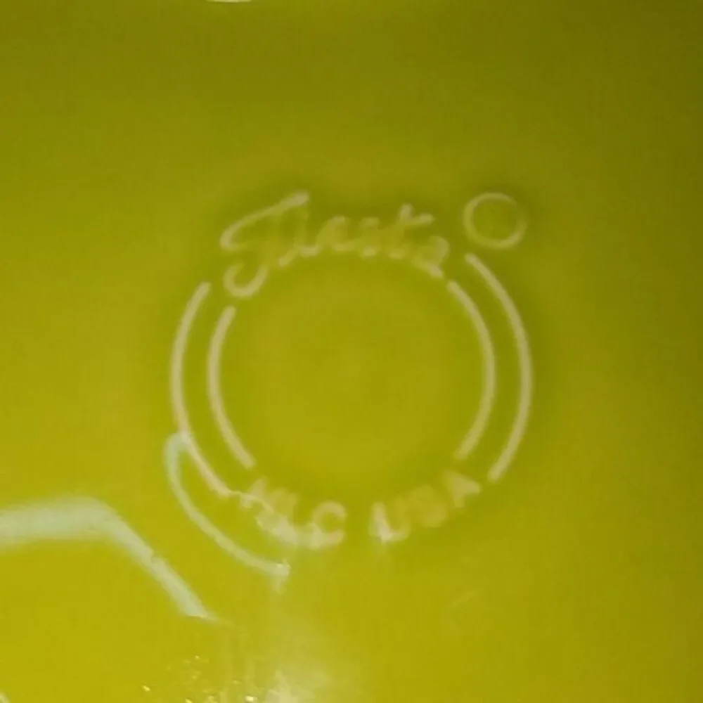 Fiestaware Fiesta Medium Heart Bowl Dish Lemongrass CONTAINER 19 OZ CERAMIC